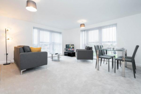 Cosy-Abstract Top Floor Apartment - CITY CENTRE ✬